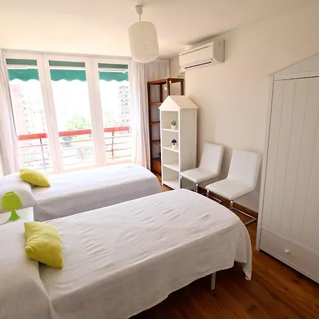 Near La Almadraba Beach, Apartment Alicante