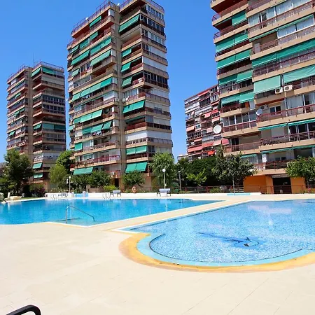Near La Almadraba Beach, Apartment Alicante